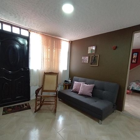 Apartamento Familiar Apartment Bucaramanga Ngoại thất bức ảnh